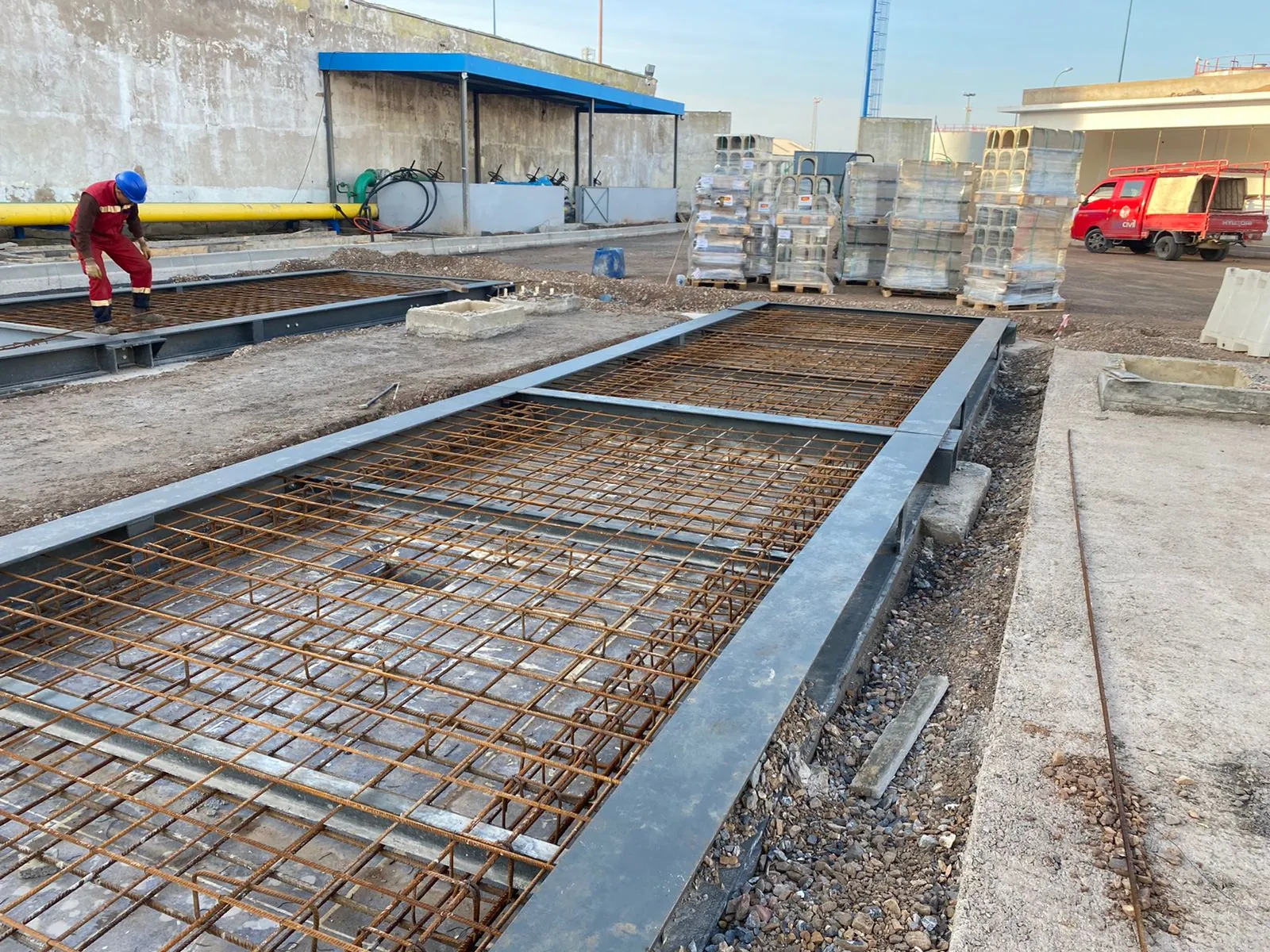 Vue complémentaire de Pont bascule métal-béton